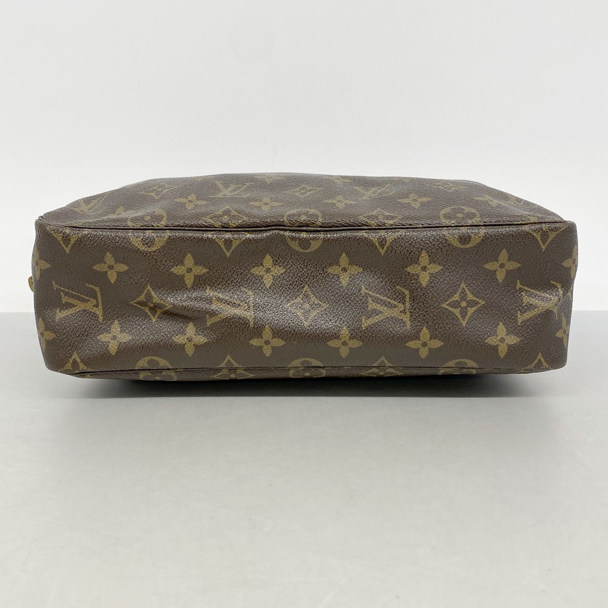 Louis Vuitton Pouch Monogram Trousse Toilet 28 Brown — view 3