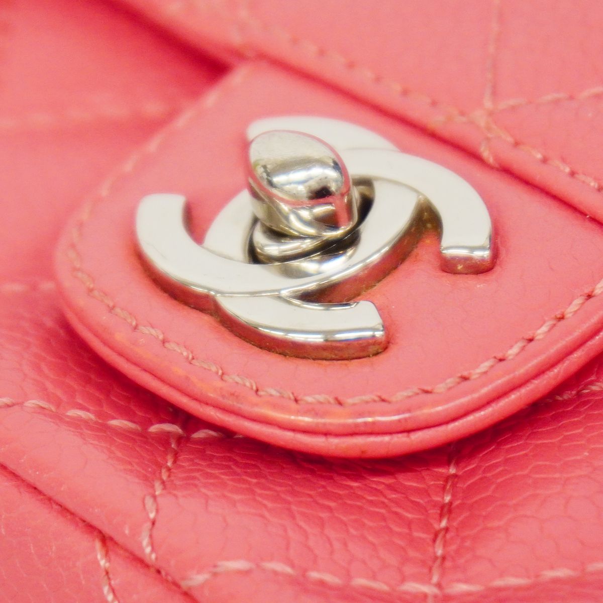 Chanel Shoulder Bag Mini Quilted Caviar Leather Pink Silver — view 8