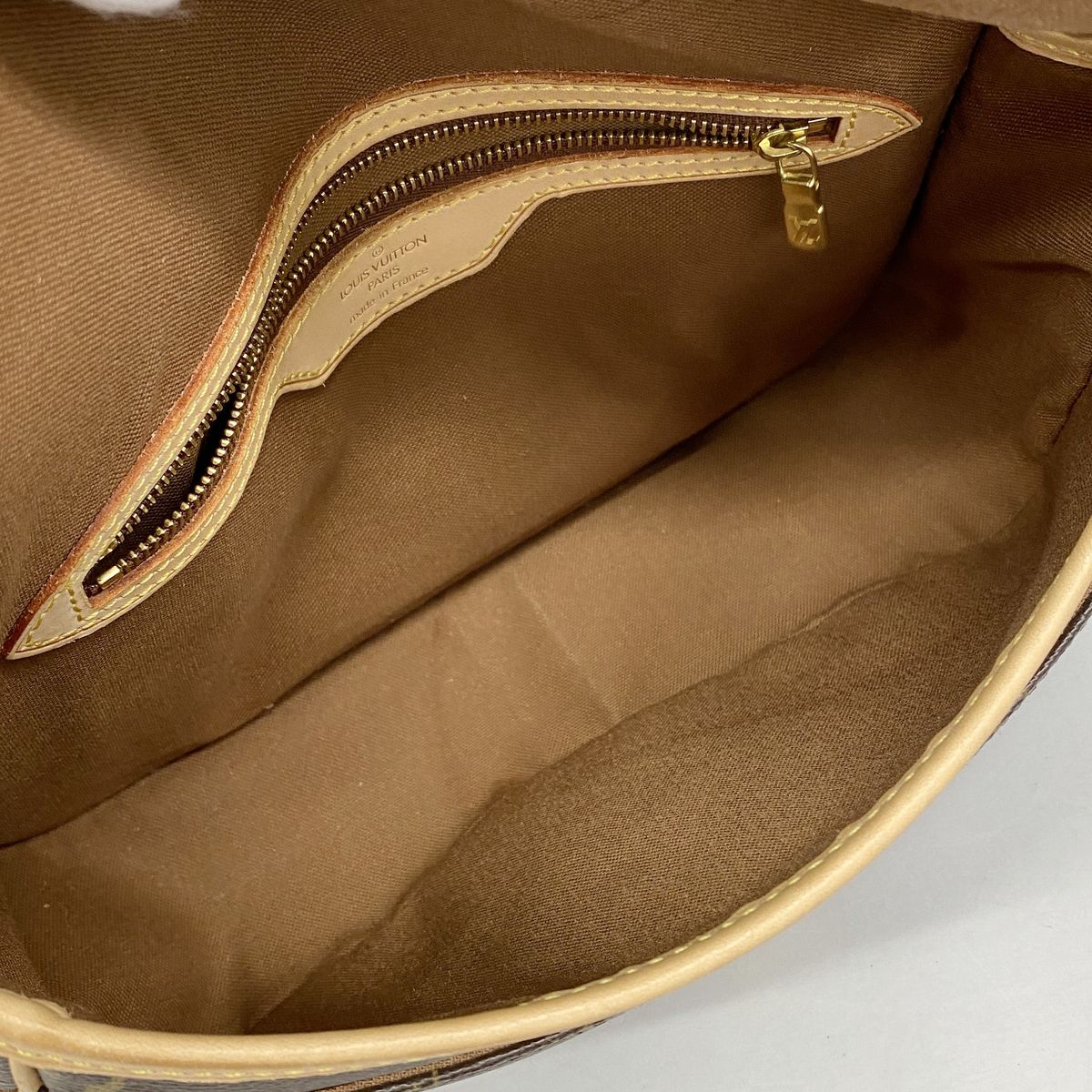 Louis Vuitton Shoulder Bag Monogram Solonge Brown — view 4