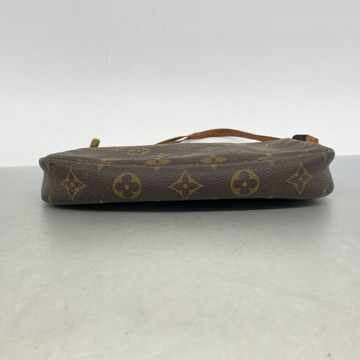 Louis Vuitton Pouch Monogram Pochette Soir Brown — view 3