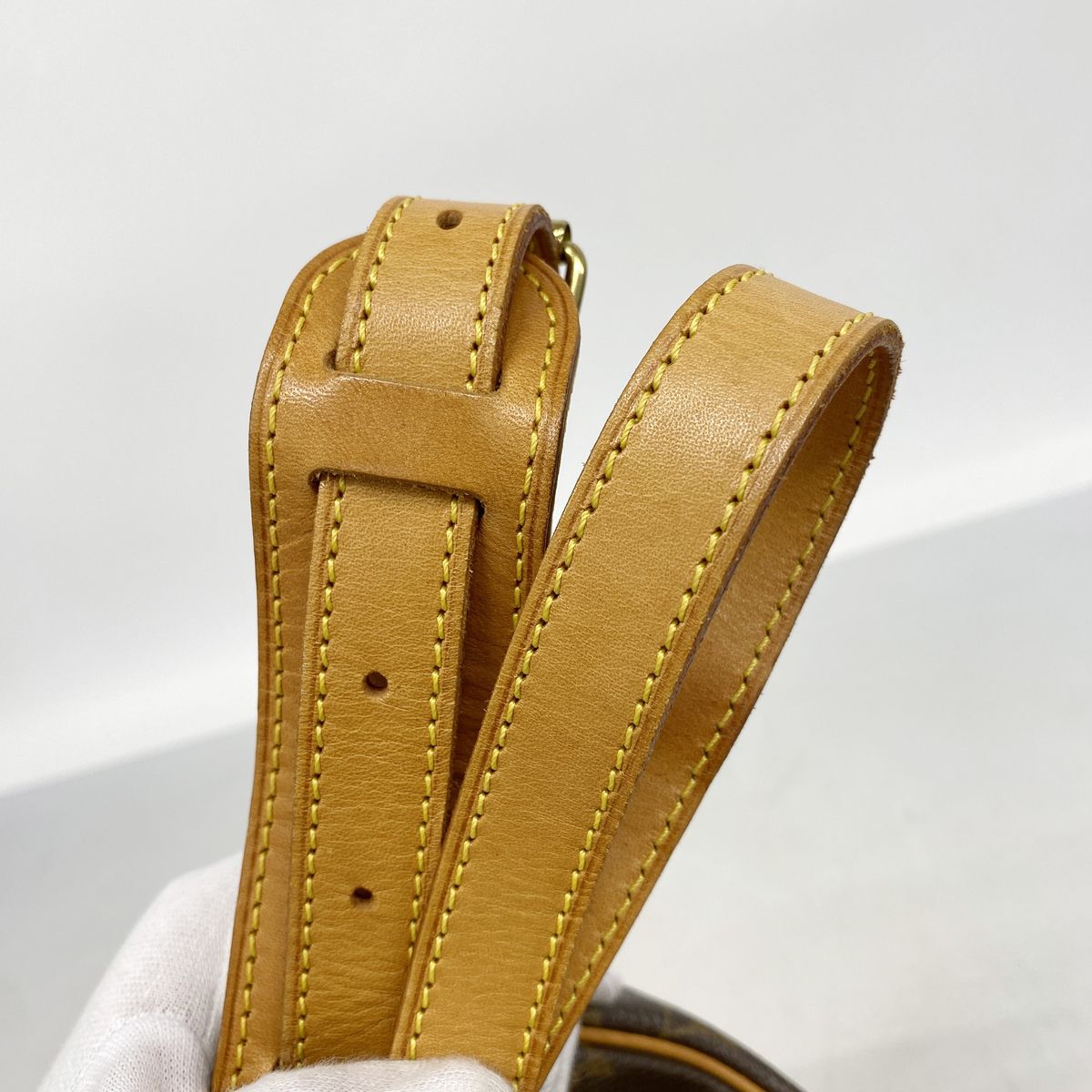 Louis Vuitton Shoulder Bag Monogram Boulogne 30 Brown — view 8