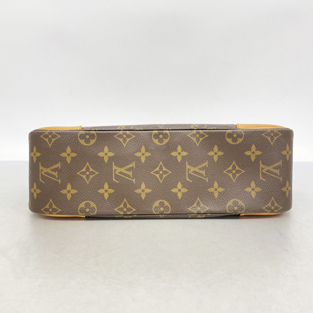Louis Vuitton Shoulder Bag Monogram Boulogne 30 Brown — view 3