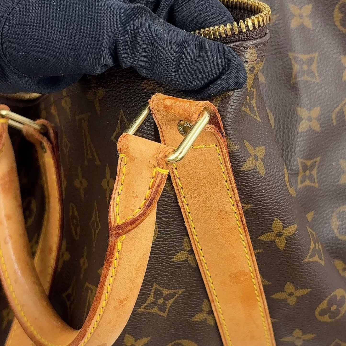 Louis Vuitton Keepall 60 Monogram Leather — view 6