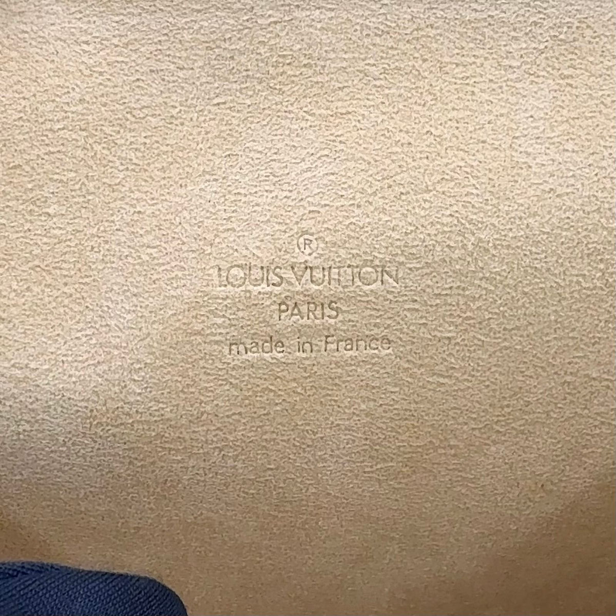 Louis Vuitton Pochette Twin PM Monogram XS Leather Brown Shoulder Bag Gold — view 4