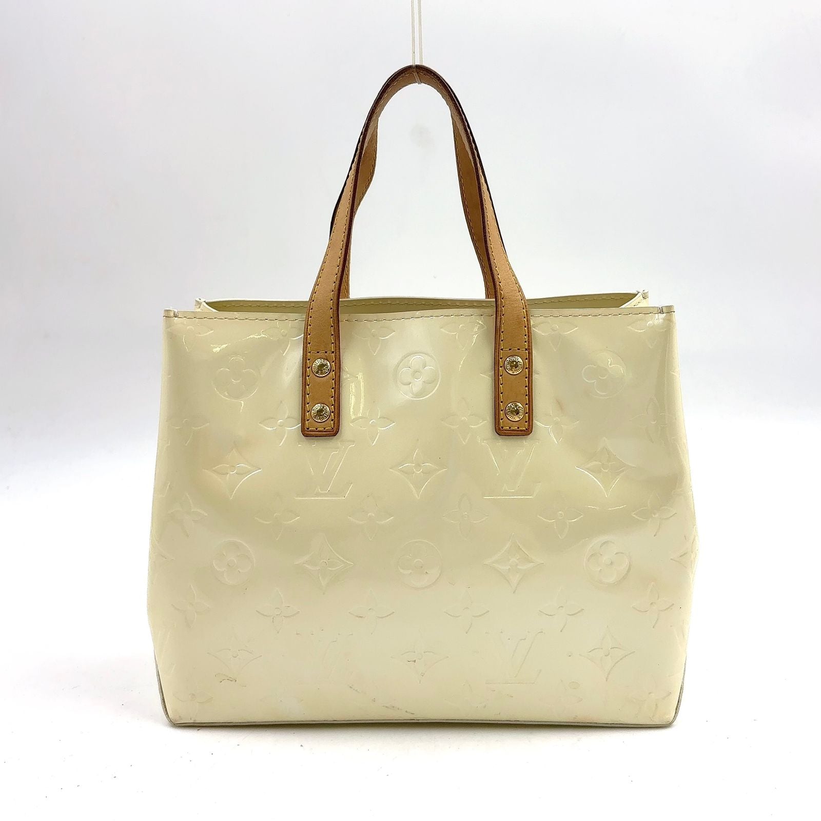 Louis Vuitton Reed PM Monogram Vernis Pe Loulou Leather Patent Off White Beige