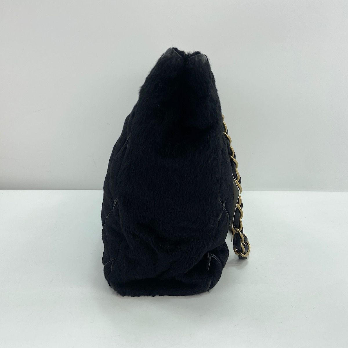 Chanel Tote Bag Quilted Black — view 3