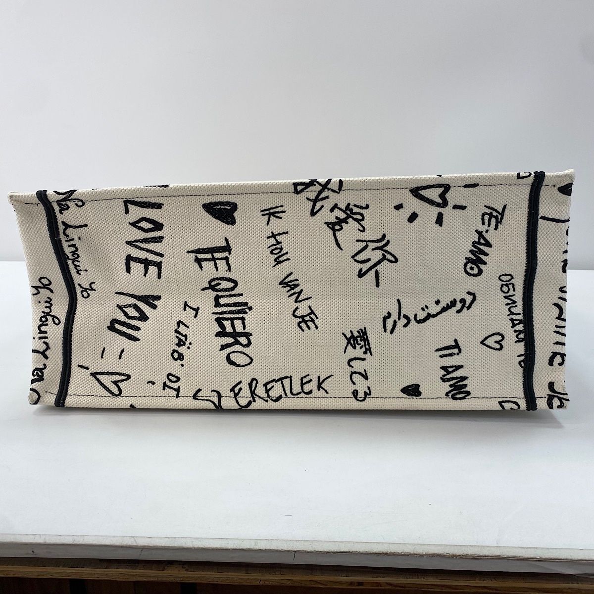 Dior Tote Bag Amour Book — view 5