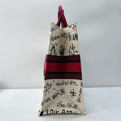 Dior Tote Bag Amour Book — view 3
