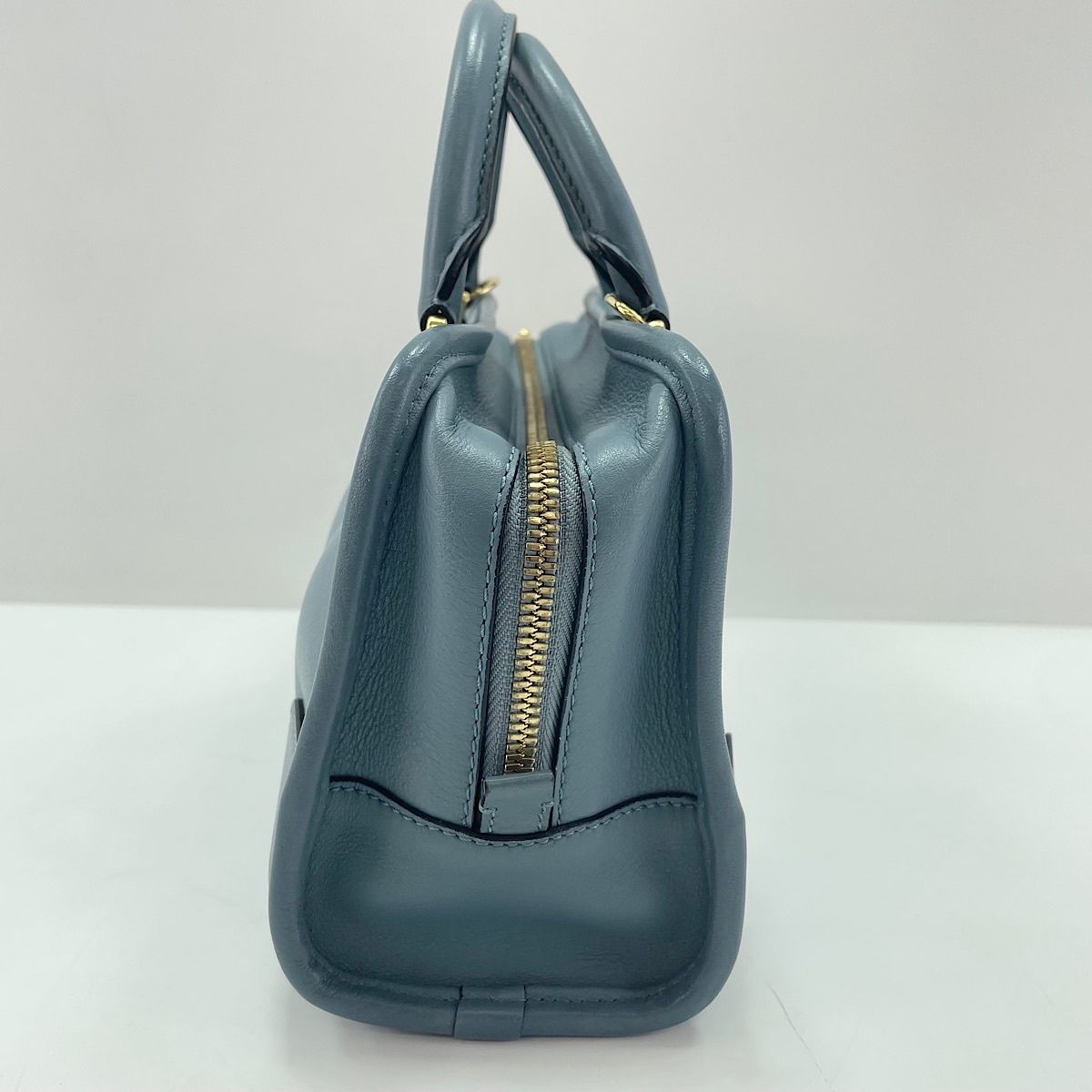 Loewe Shoulder Bag Amazona 23 2-Way — view 4