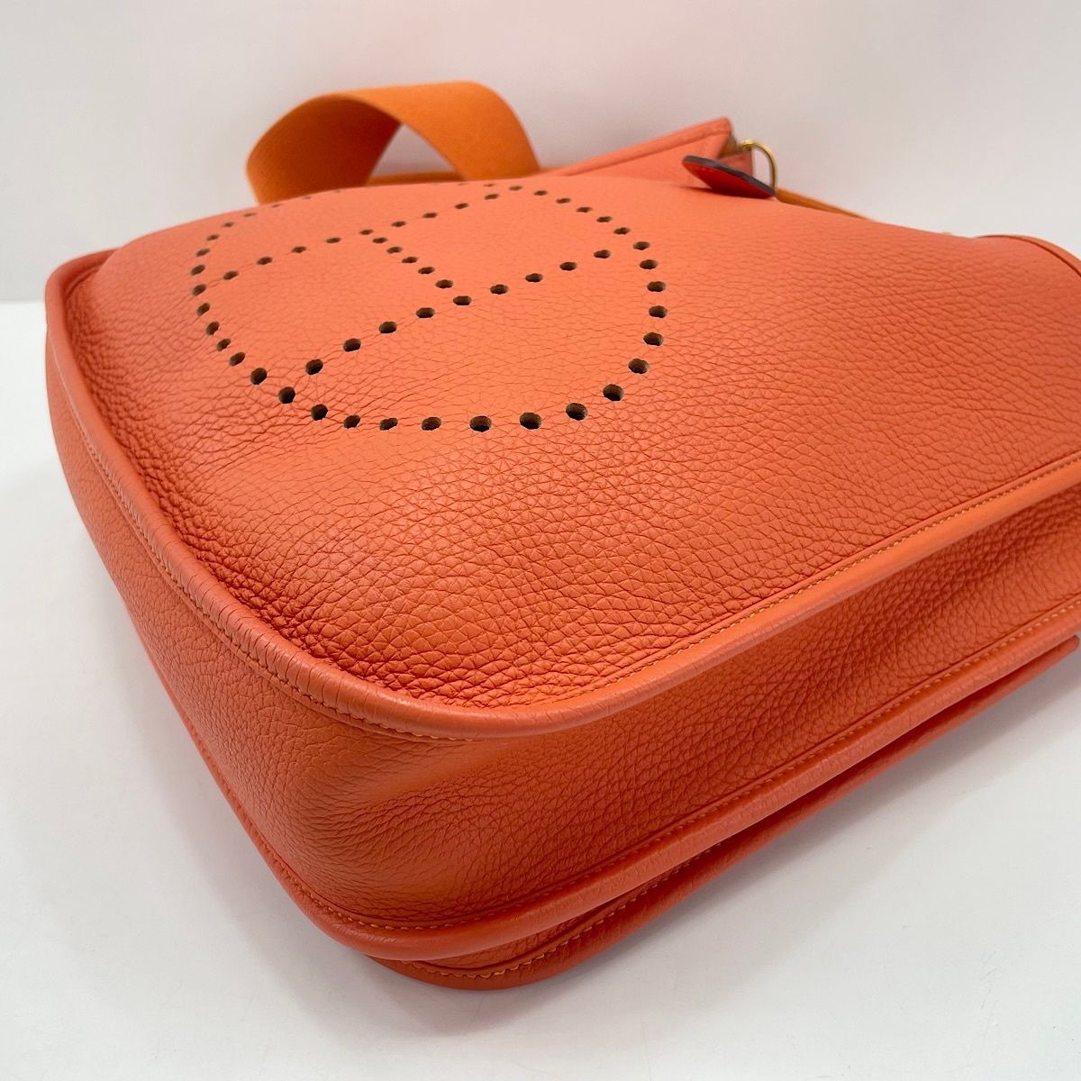 Hermes Shoulder Bag Evelyne — view 7