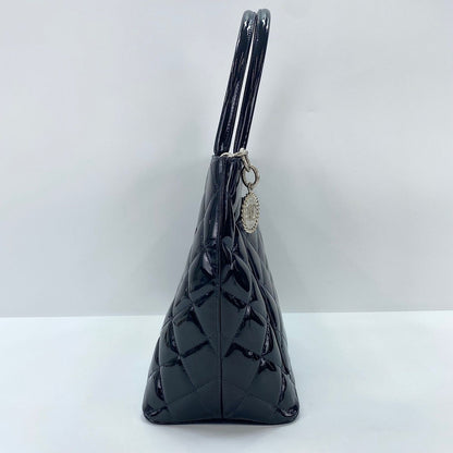 Chanel Tote Bag Reissue Black — view 4