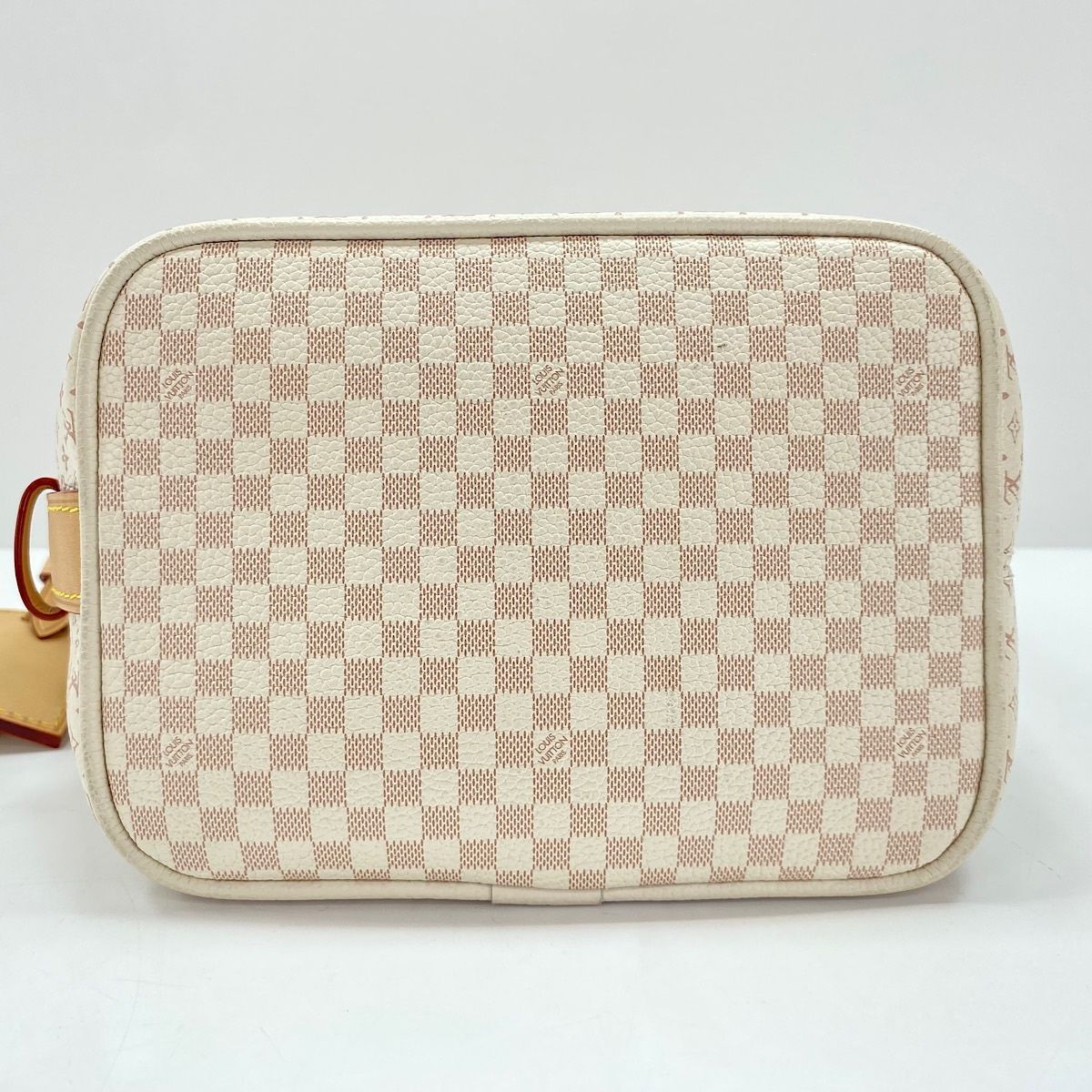 Louis Vuitton Handbag All in BB — view 6
