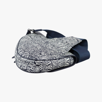 Dior Saddle Navy Leather Shoulder Bag — view 6
