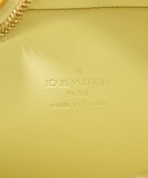 Louis Vuitton Shoulder Bag — view 6
