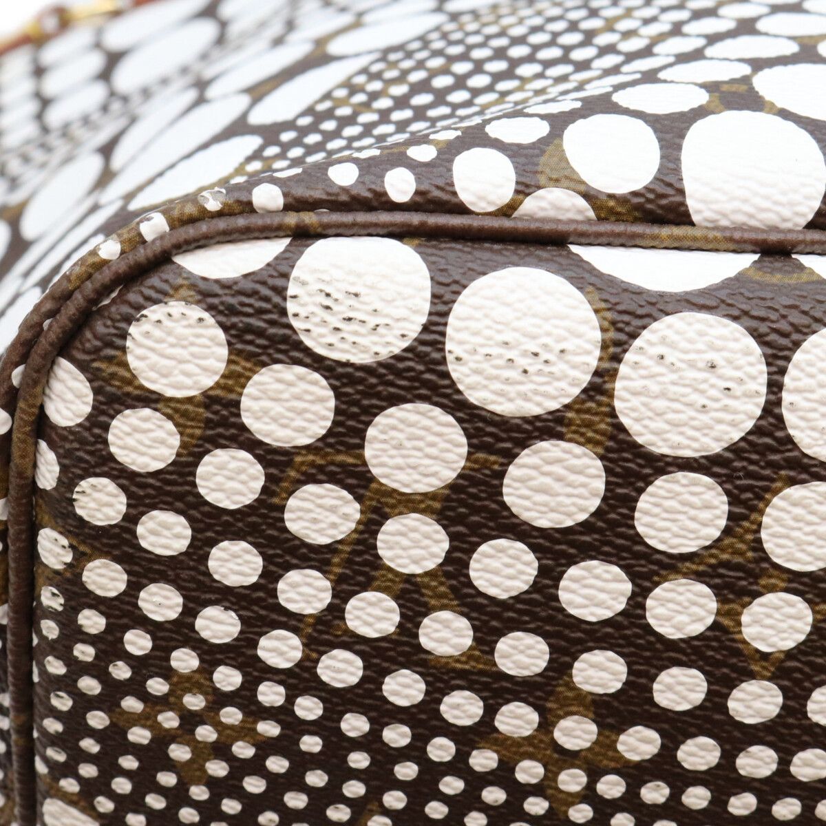 Louis Vuitton Yayoi Kusama Monogram Wave Neverfull MM Tote Bag — view 7