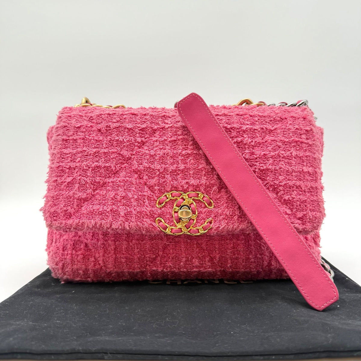 Chanel 19 Shoulder Bag Tweed CC Logo Turnlock
