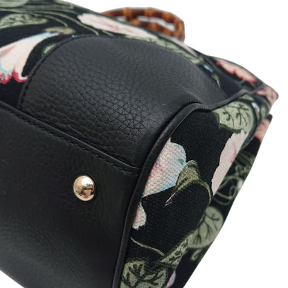 Gucci Kris Knight Large Shoulder Bag — view 8