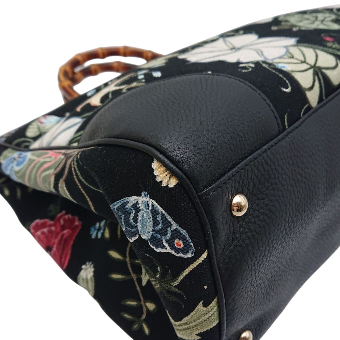 Gucci Kris Knight Large Shoulder Bag — view 7