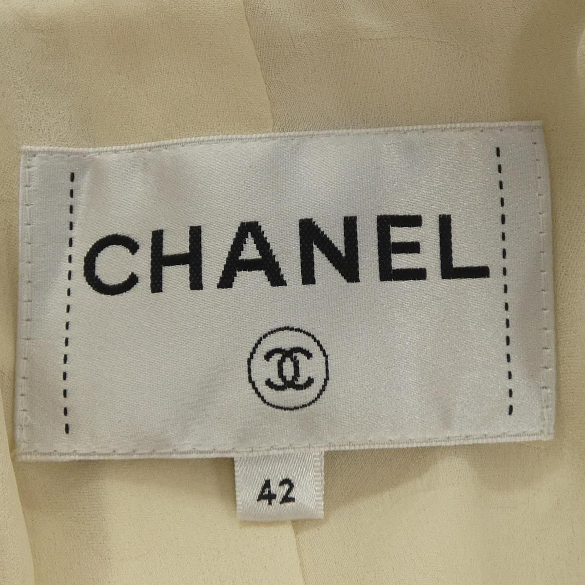 Chanel 20K Jacket White — view 5