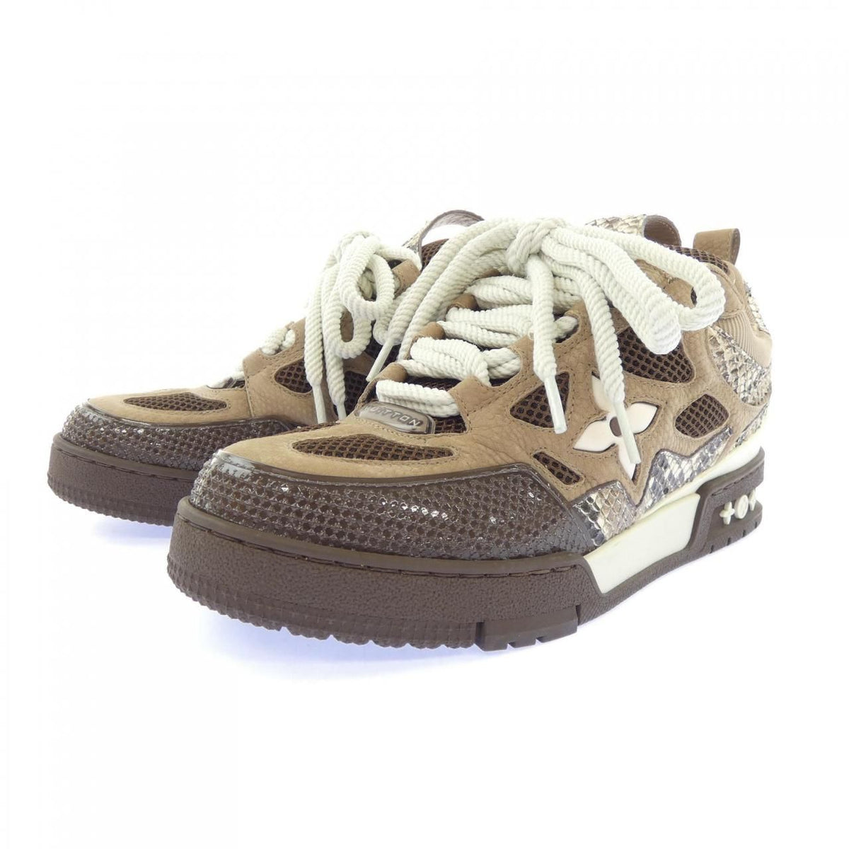 Louis Vuitton LV Skate Line Sneakers — view 3