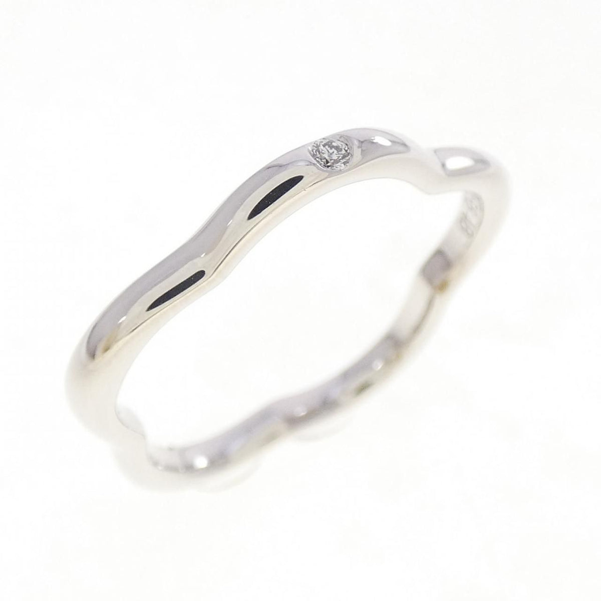 Chanel Camellia Ring White Gold