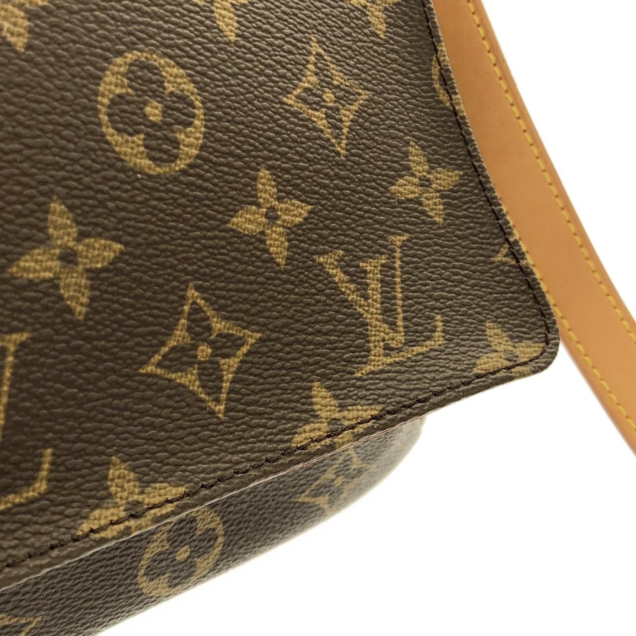 Louis Vuitton Monogram Musette Tango Shoulder Bag — view 5