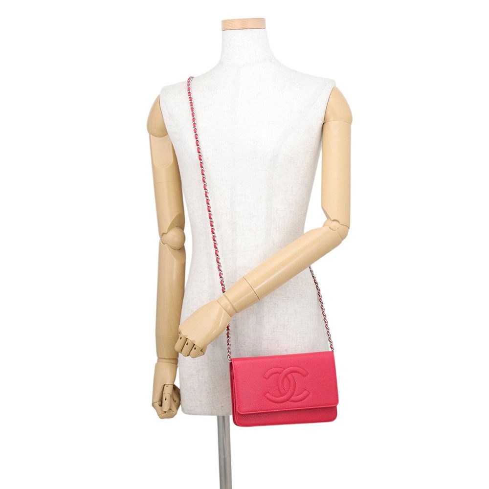 Chanel Chain Wallet CC Logo Caviar Leather Shoulder Bag — view 4