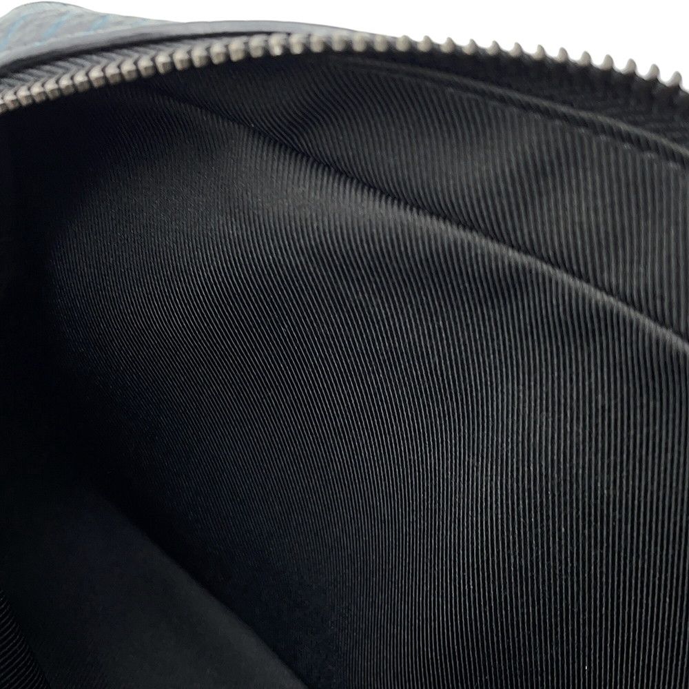 Louis Vuitton Shoulder Bag Monogram Eclipse Volga on Strap Black — view 6