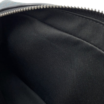 Louis Vuitton Shoulder Bag Monogram Eclipse Volga on Strap Black — view 6