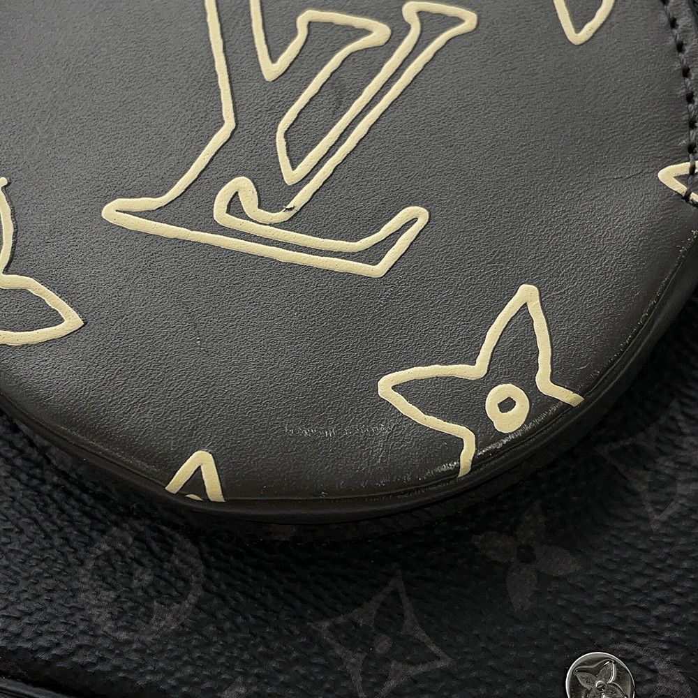 Louis Vuitton Shoulder Bag Monogram Eclipse Volga on Strap Black — view 7