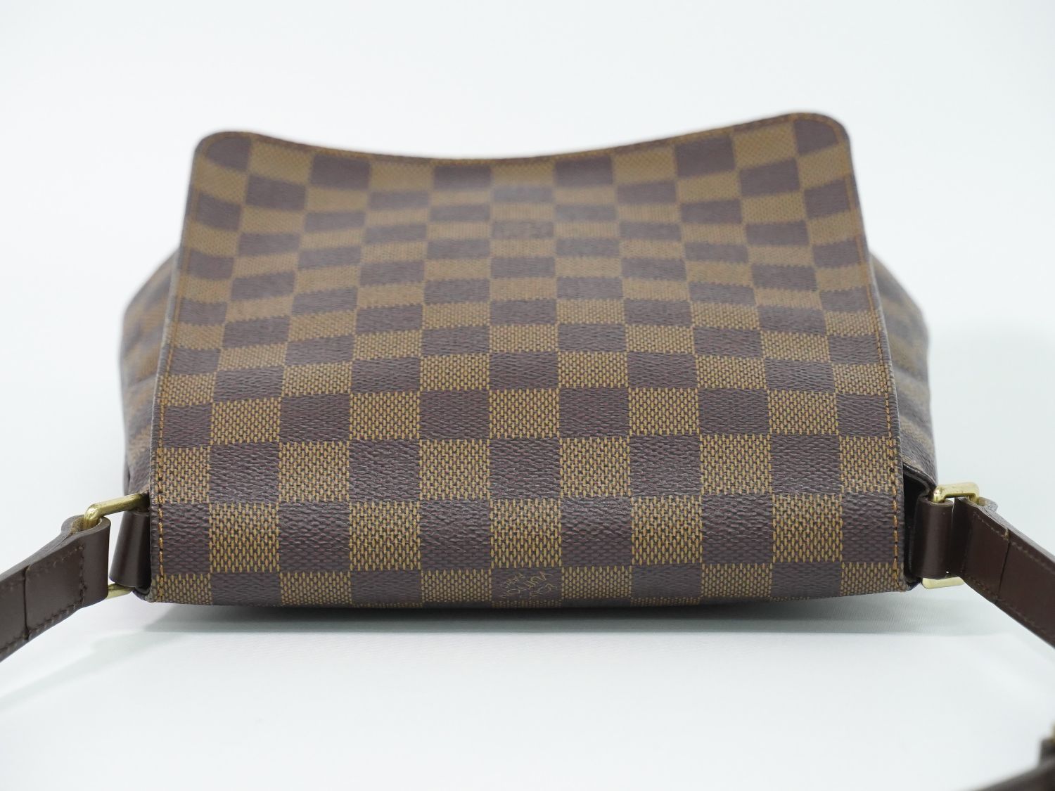Louis Vuitton LV Musette Salsa Short Damier Ebene Shoulder Bag Brown — view 5