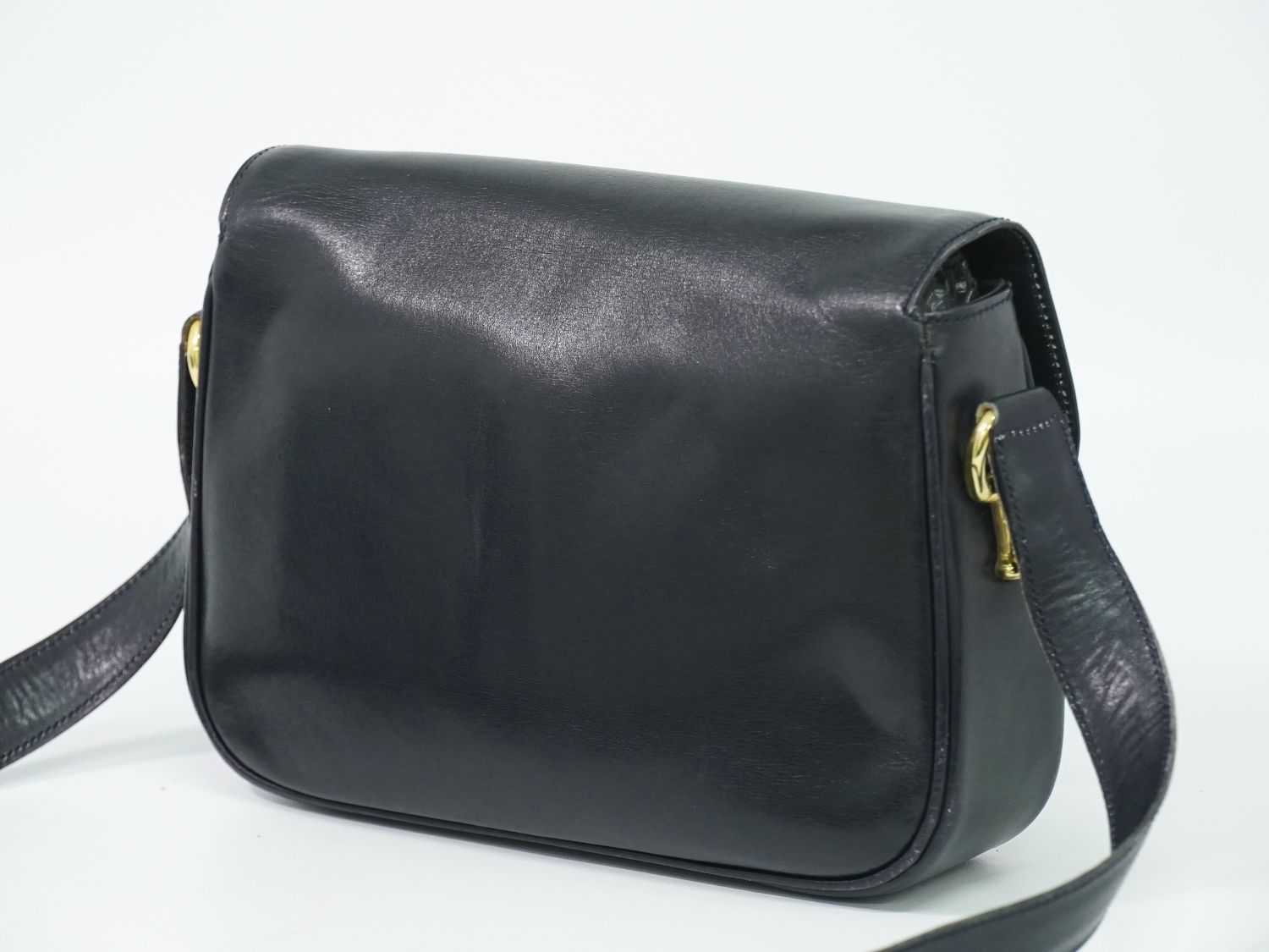 Celine Carriage Shoulder Bag Pochette Leather Navy — view 2