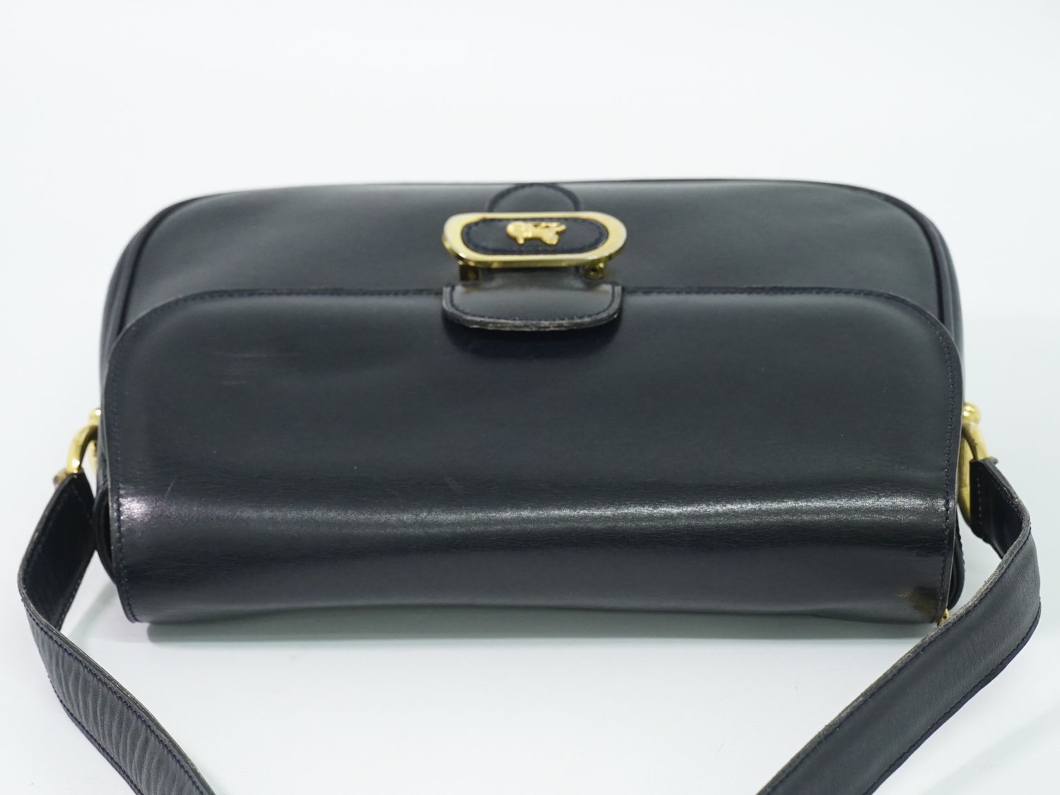 Celine Carriage Shoulder Bag Pochette Leather Navy — view 5