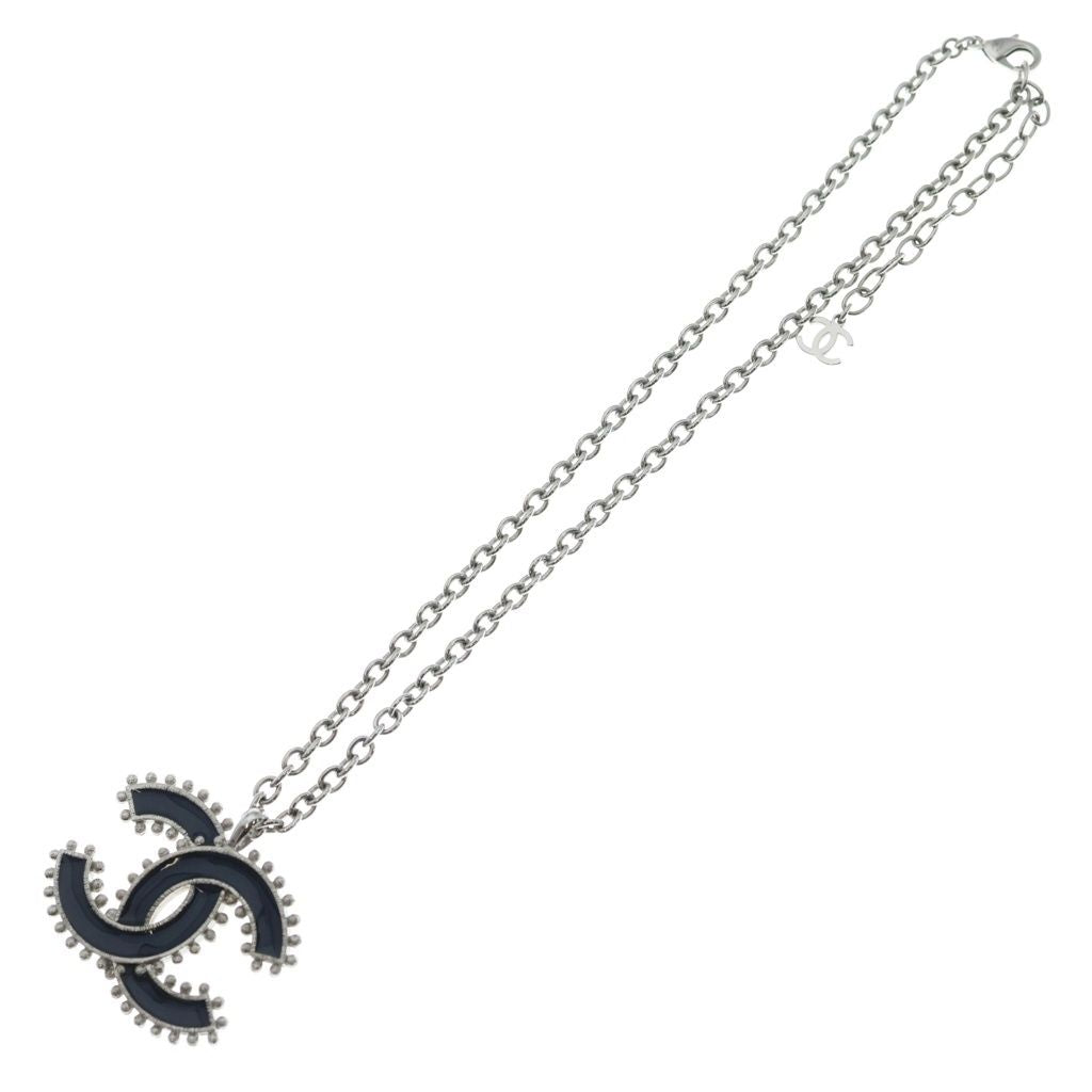 Chanel CC Logo Chain Necklace Silver — view 2