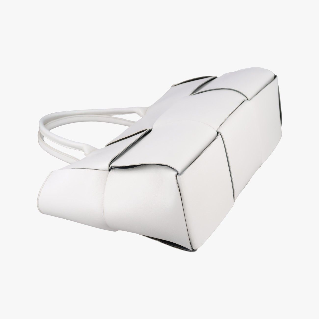 Bottega Veneta the Arco Tote Bag White Lambskin — view 7