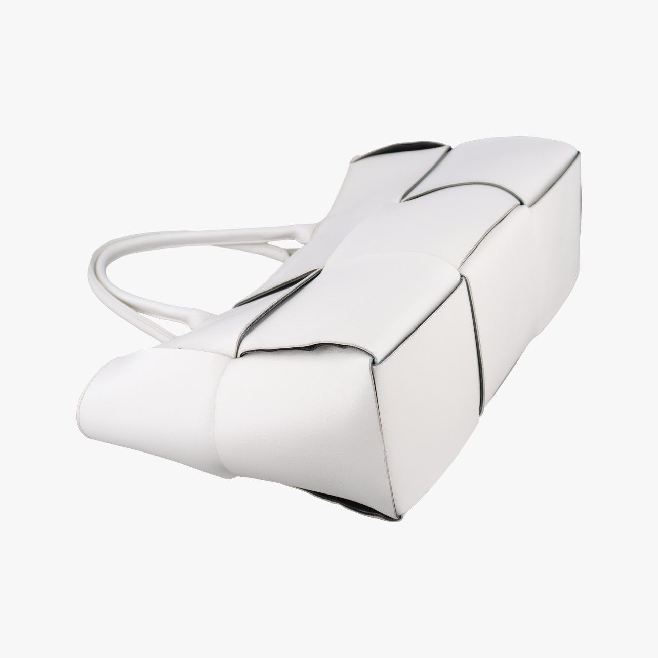 Bottega Veneta the Arco Tote Bag White Lambskin — view 5