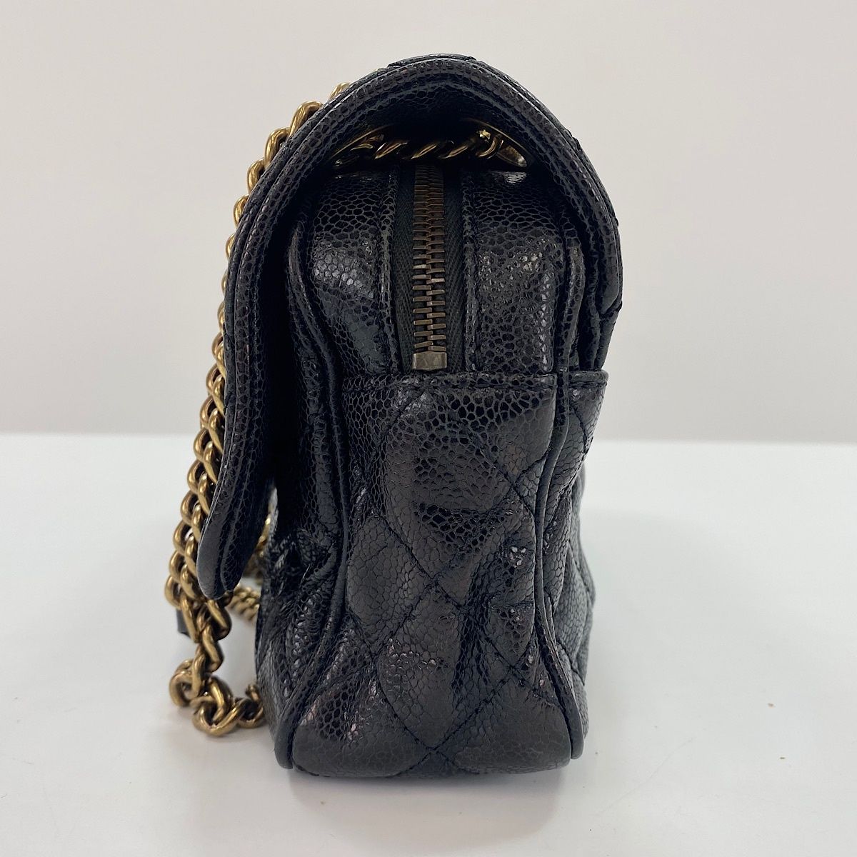 Chanel Shoulder Bag Quilted 25 — view 5