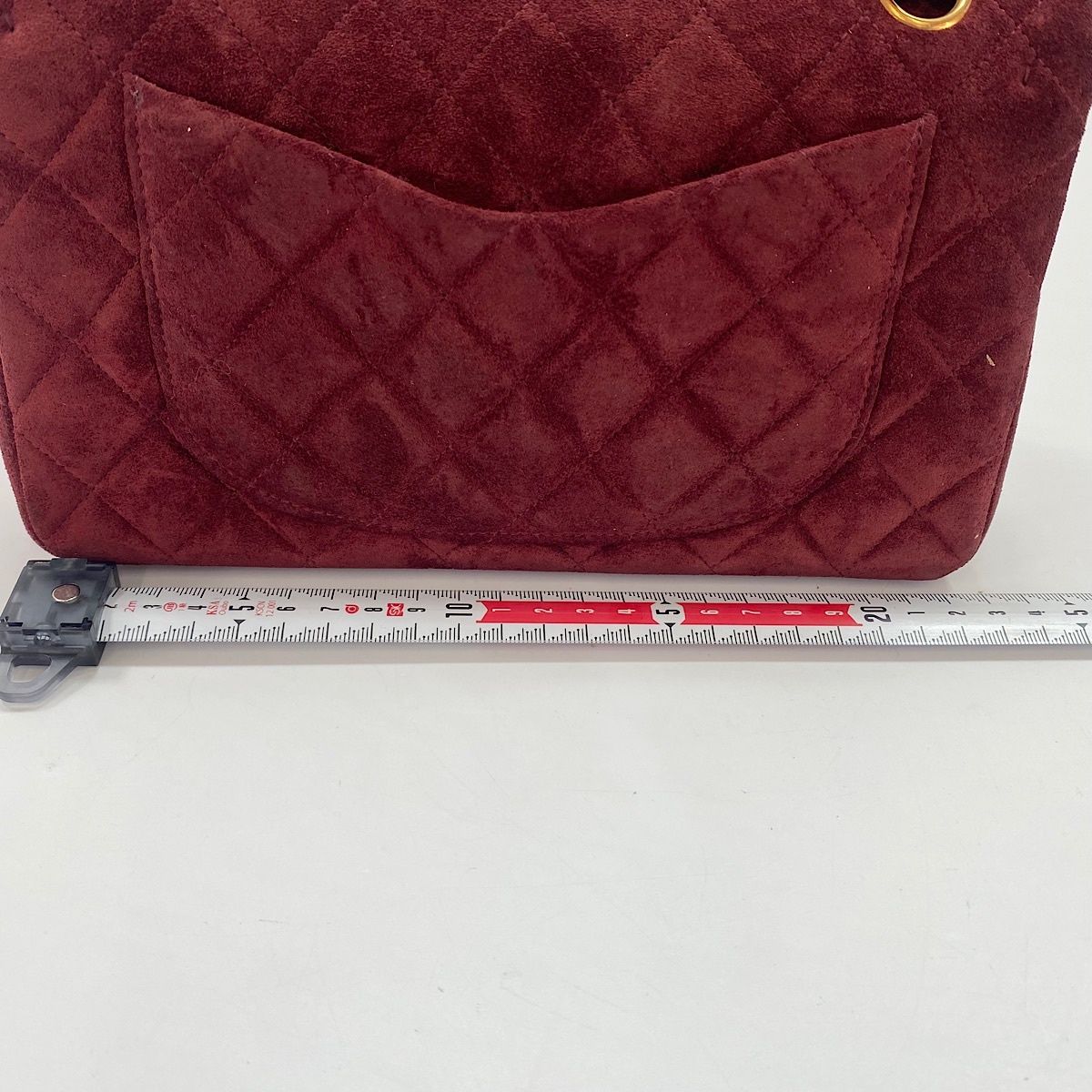 Chanel Shoulder Bag Quilted 23 — view 4