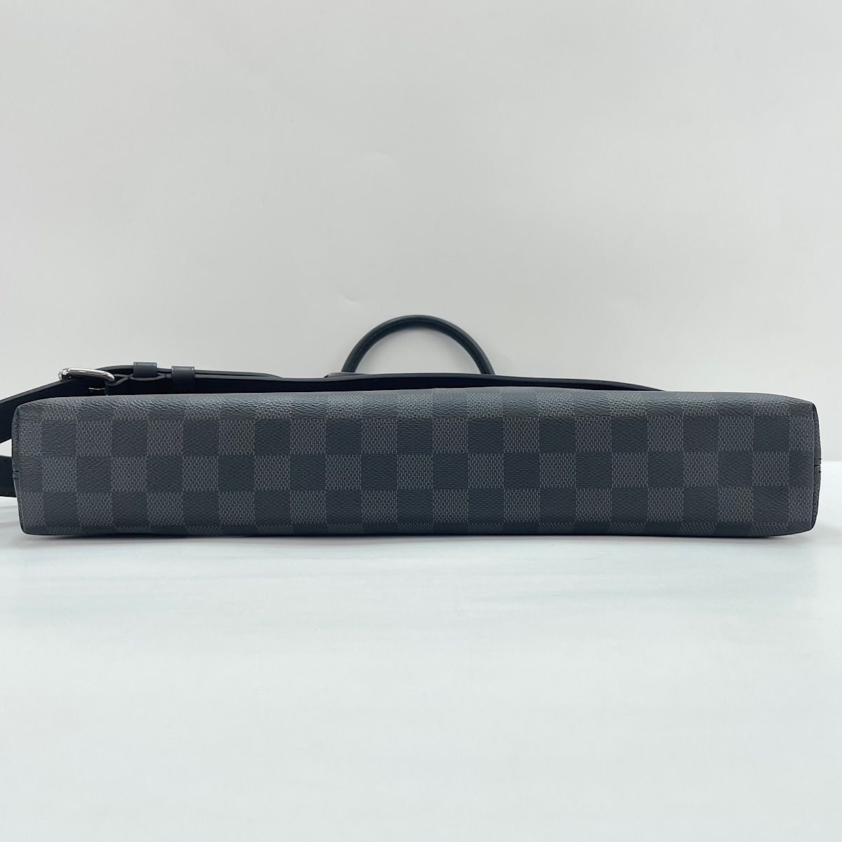Louis Vuitton Handbag Porte Document Jules NM — view 7