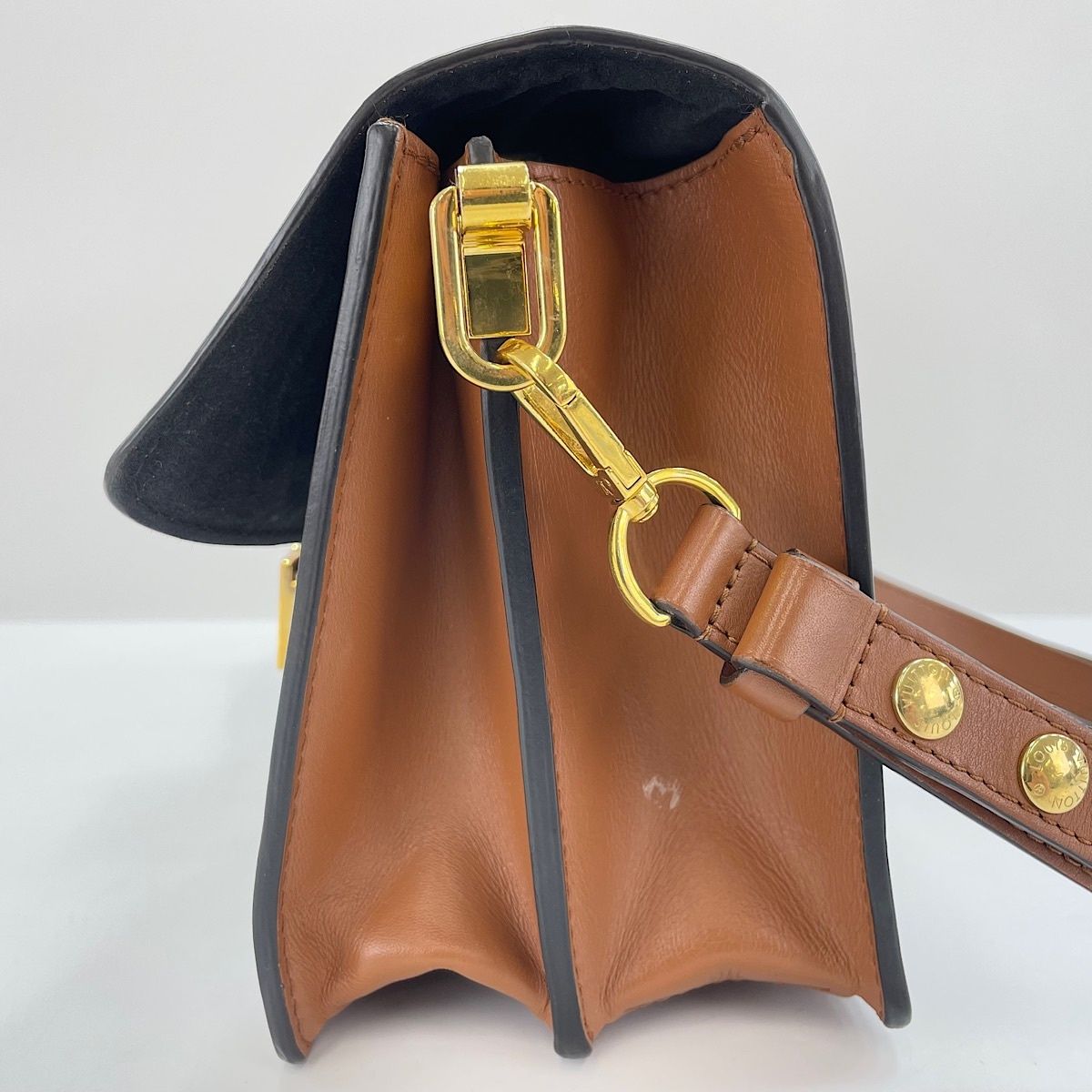 Louis Vuitton Shoulder Bag Dauphine MM — view 5