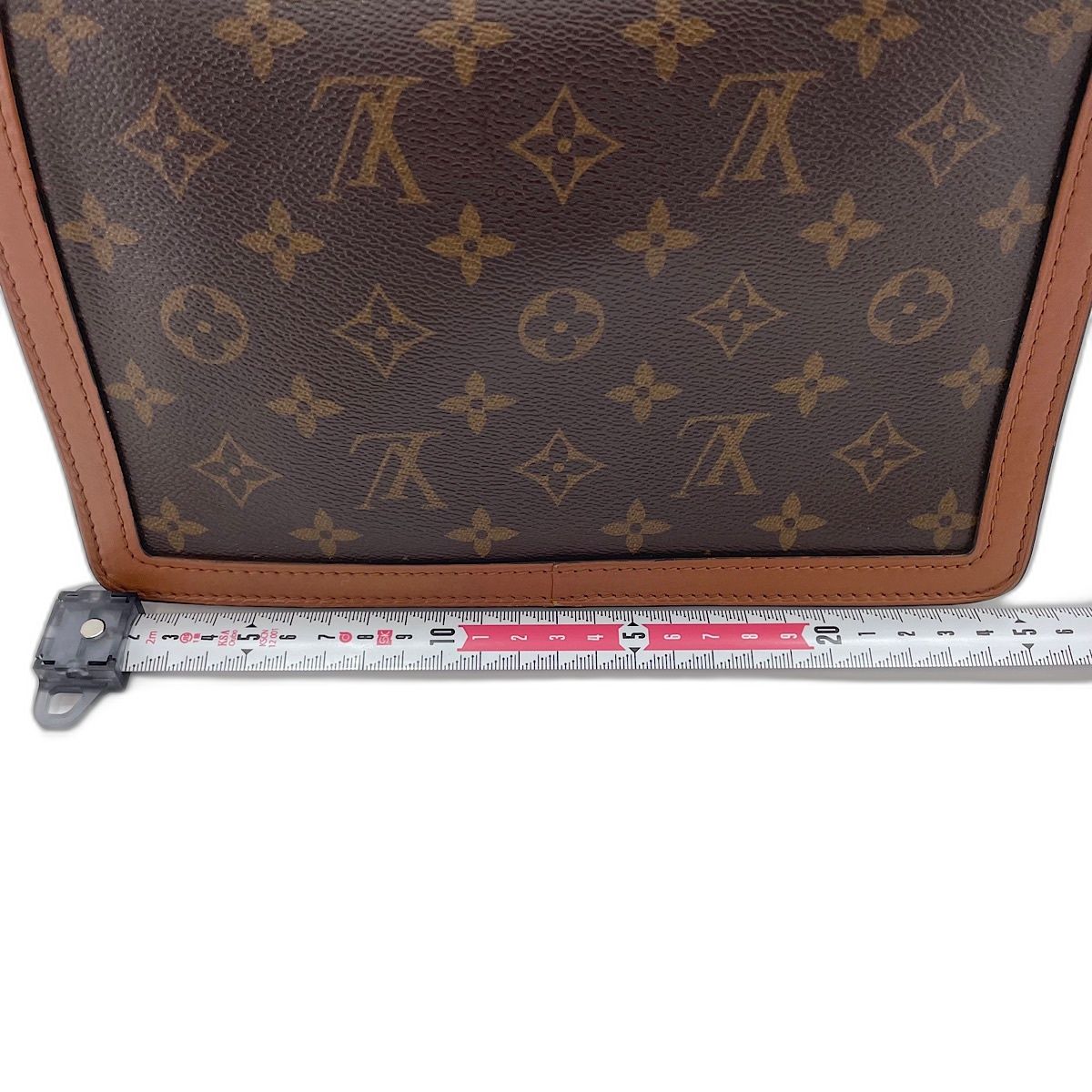 Louis Vuitton Shoulder Bag Dauphine MM — view 3