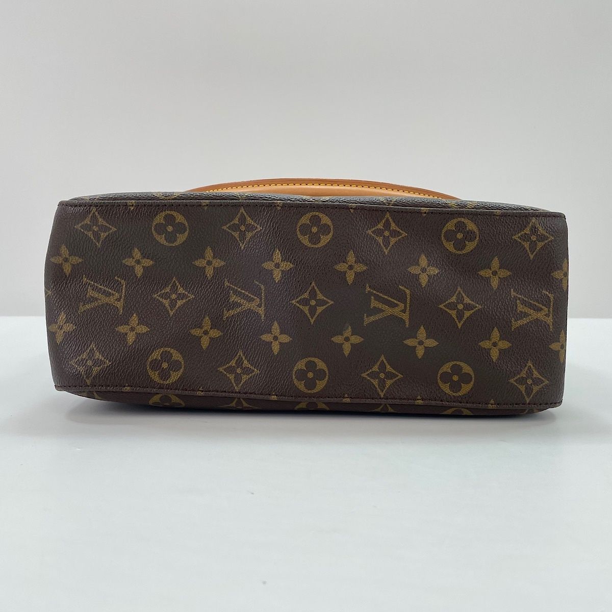 Louis Vuitton Shoulder Bag Looping GM — view 7