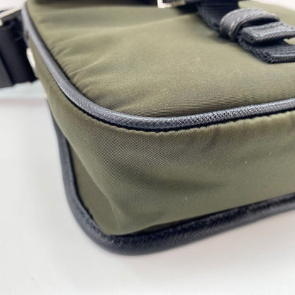 Prada Shoulder Bag Saffiano — view 7