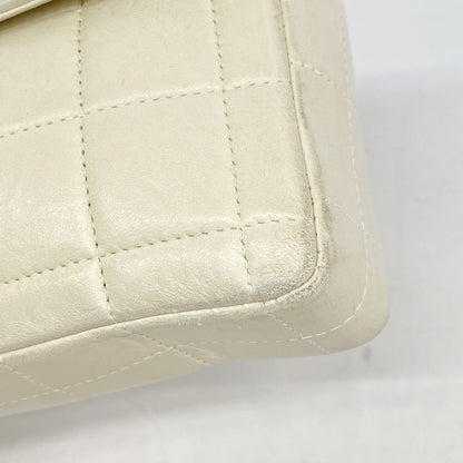 Chanel Shoulder Bag Choco Bar Lambskin Beige Gold — view 6
