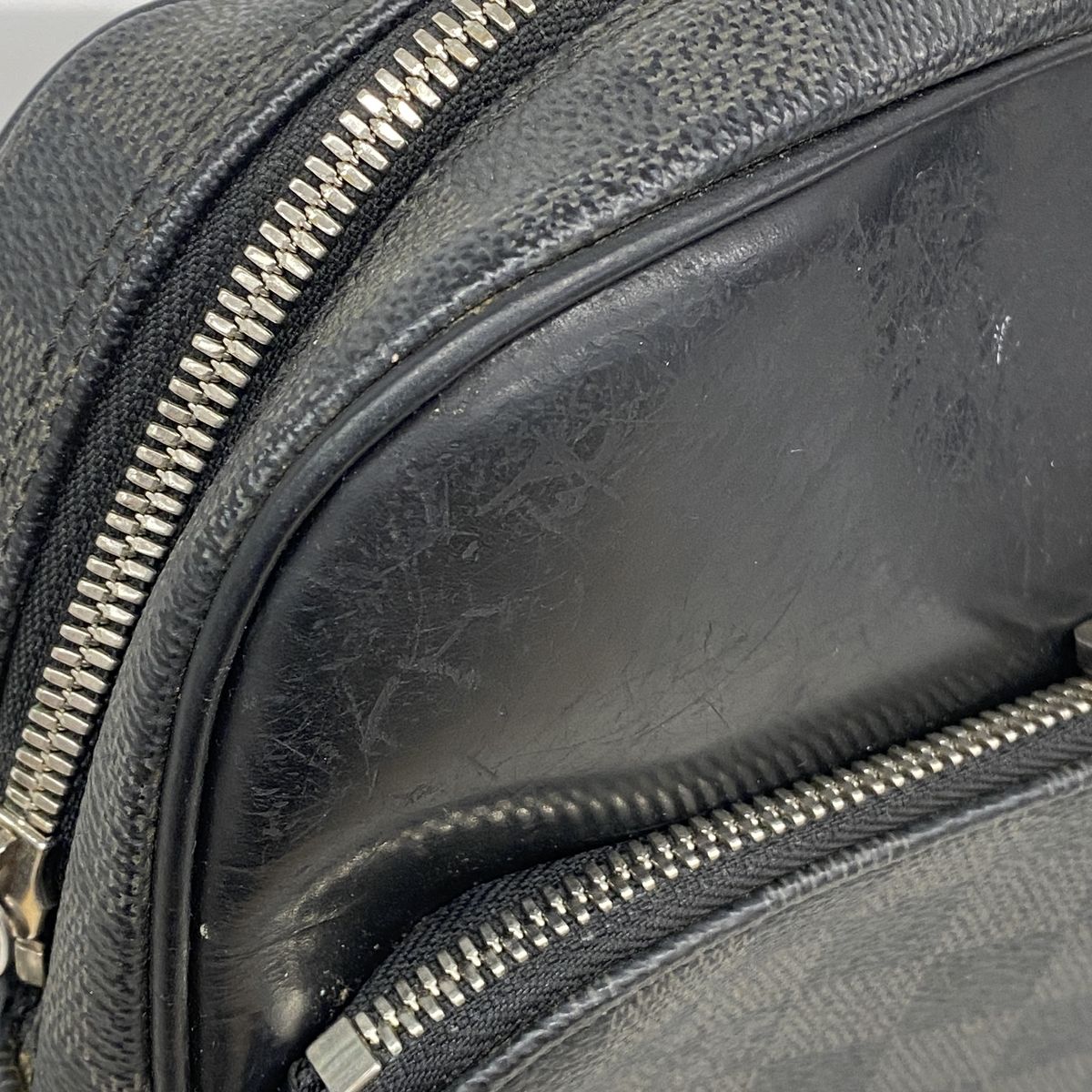 Louis Vuitton Shoulder Bag Damier Graphite Date PM Black — view 7