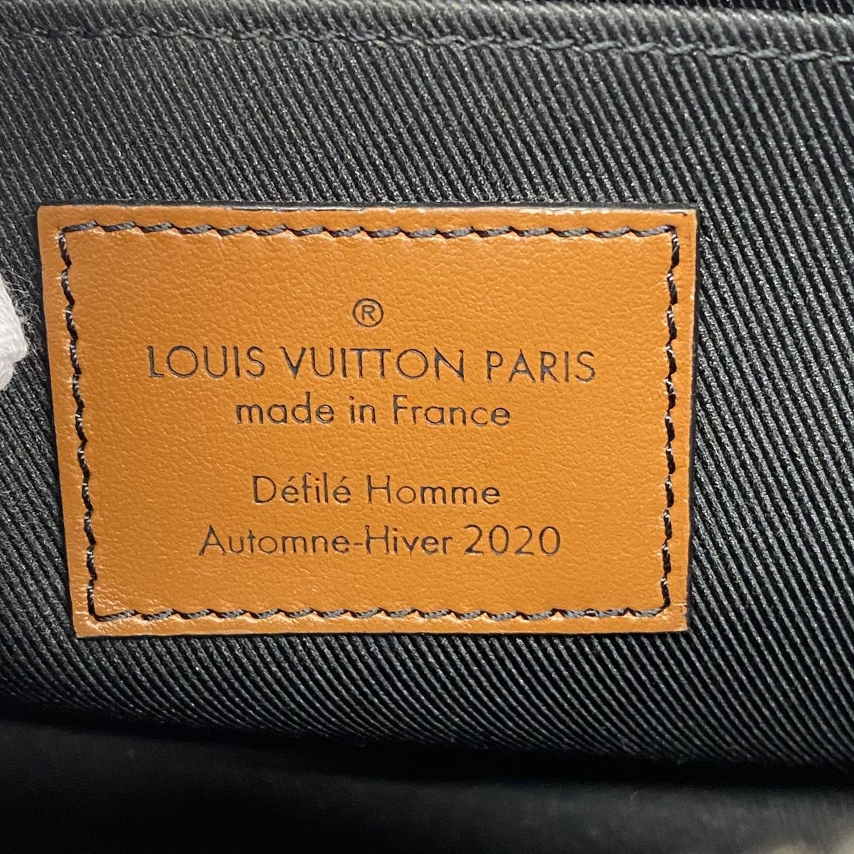 Louis Vuitton Shoulder Bag Monogram Eclipse Volgaon Strap Black — view 5