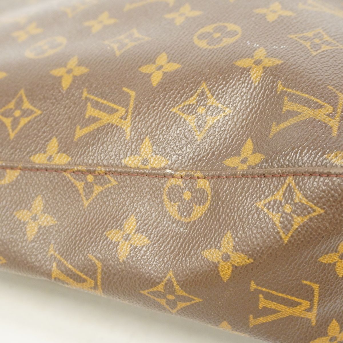 Louis Vuitton Shoulder Bag Monogram Looping GM Brown — view 6