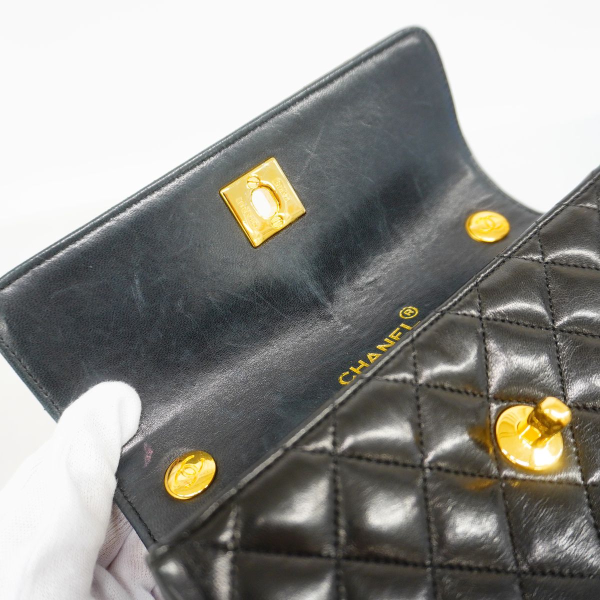 Chanel Shoulder Bag Quilted Lambskin Black Gold — view 6