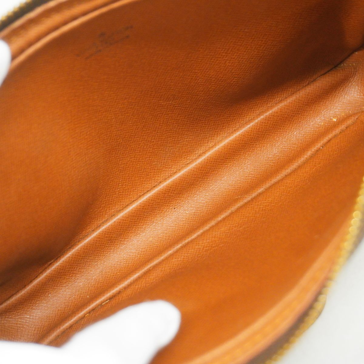 Louis Vuitton Clutch Monogram Marly Dragonne PM Brown — view 4