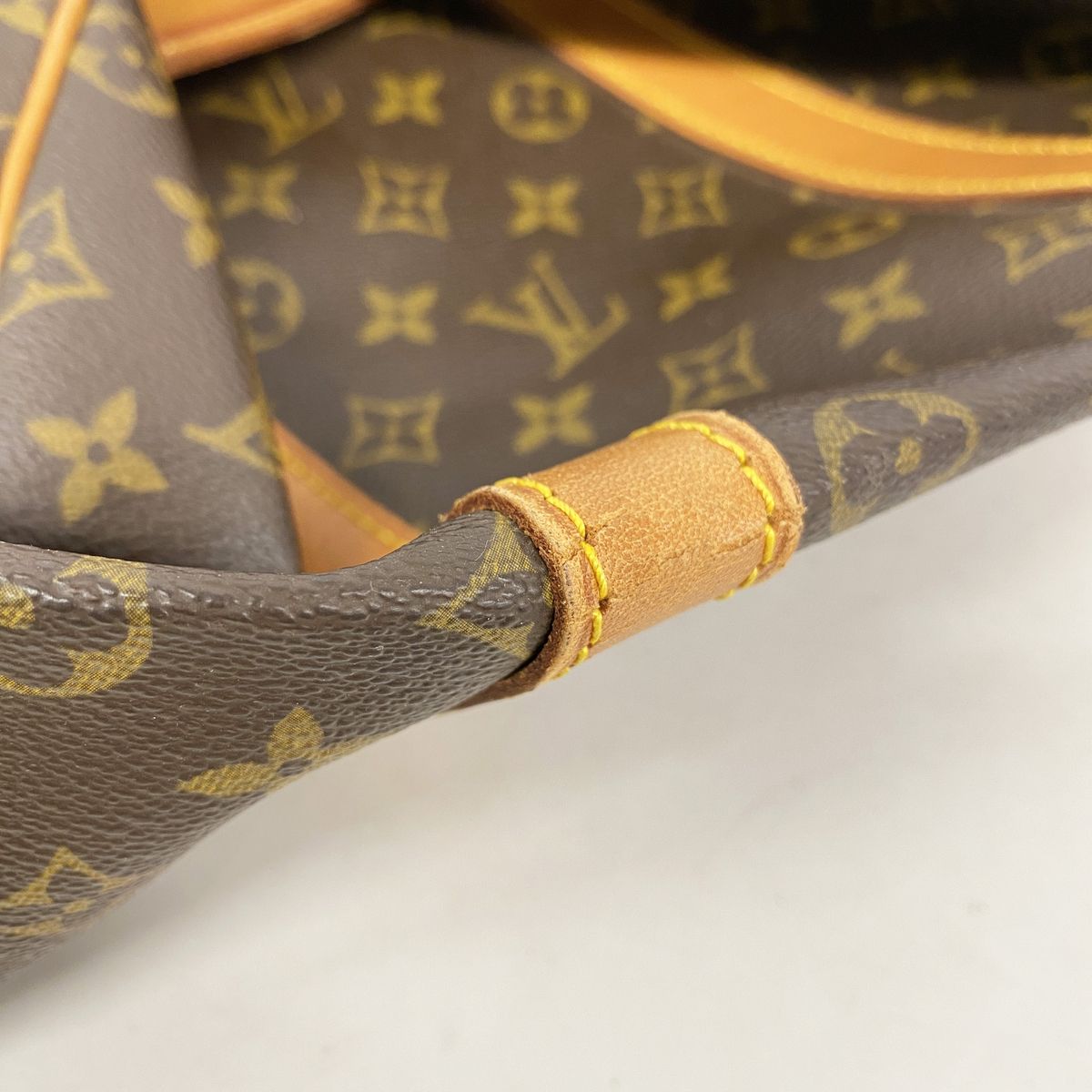 Louis Vuitton Boston Bag Monogram Keepall 55 Brown — view 7